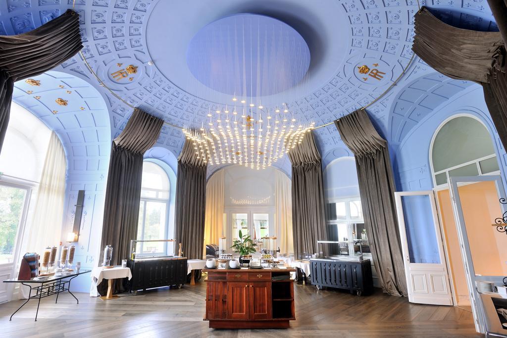 Hotel Royal